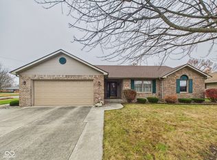 211 Orchard Ln, Alexandria, IN 46001