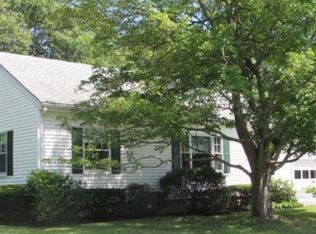 12 Allen Ave, Rowley, MA 01969