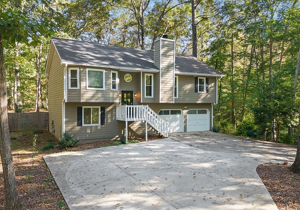 1st image of 1528 Oakleaf Dr