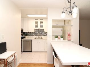 4255 W 5th St APT 104, Los Angeles, CA 90020