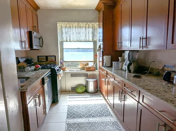 63-33 98th Place image 7 of 15