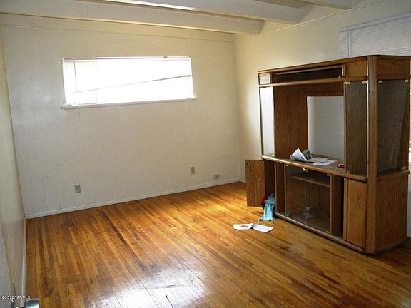 4th image of 5857 S Jeanette Blvd