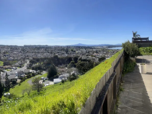 615 Major Vista Ct, Pinole, CA 94564