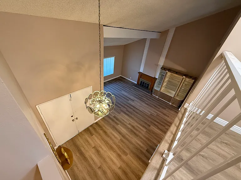 920 W Adams Ave — Photo 29