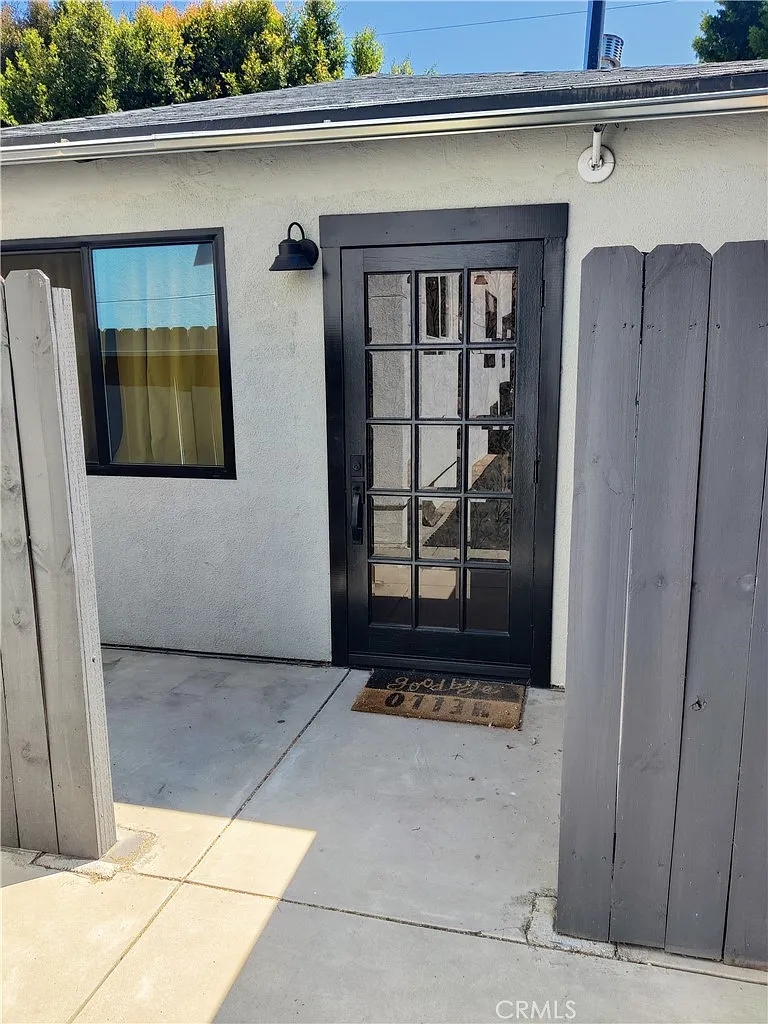 1 bed, 450 sqft, $2,595 — Photo 1