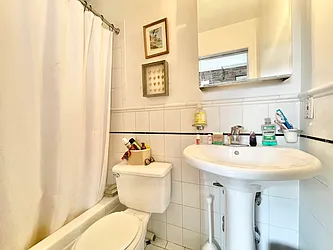 Rented by Century 21 Premier 