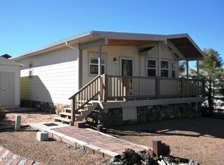 2271 Horse Thief Rd, Overgaard, AZ 85933