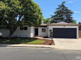 2365 Fordham Ave, Clovis, CA 93611