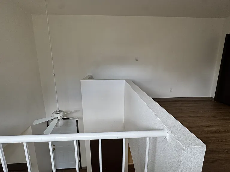 4501 Boardwalk Dr #J-J-94 — Photo 8