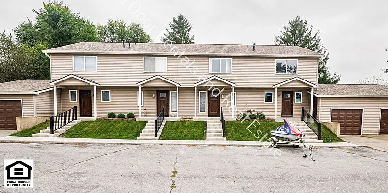 2 bed, 1.5 bath, 1500 sqft, $1,375 — Photo 1