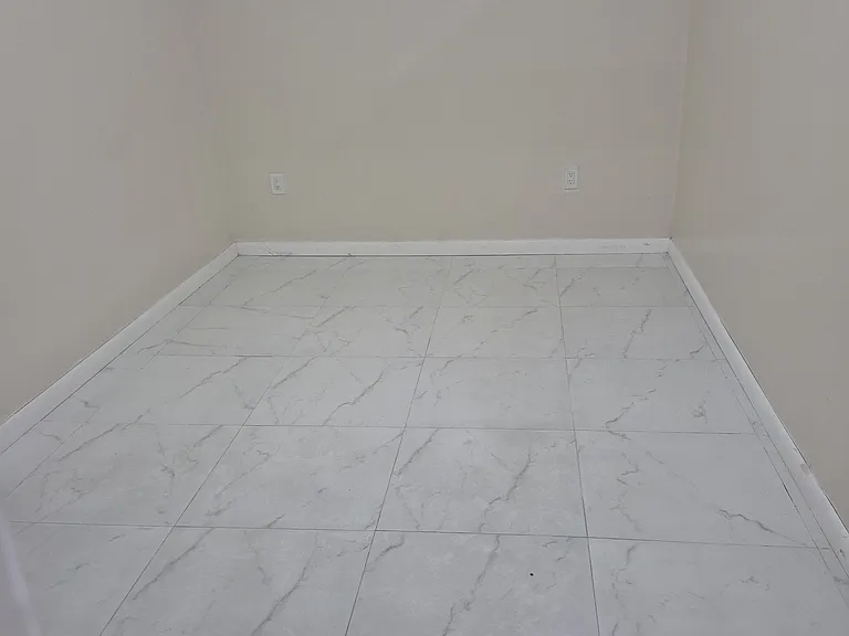 1543 N Bluebird Ln — Photo 5