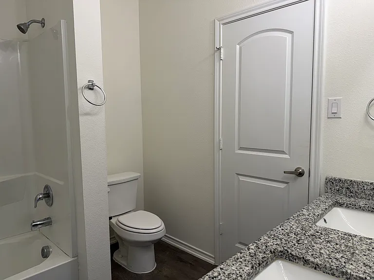 2237 Diamond Dr — Photo 19