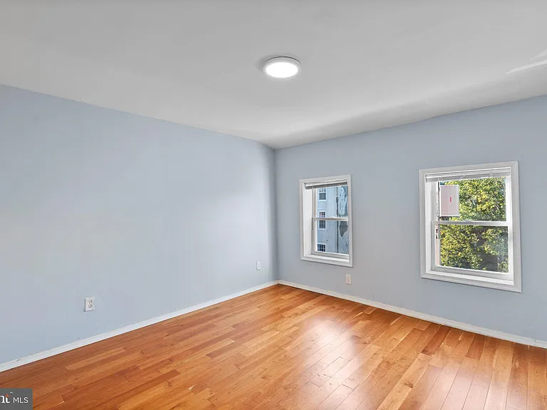 1818 E Pratt St #B — Photo 15
