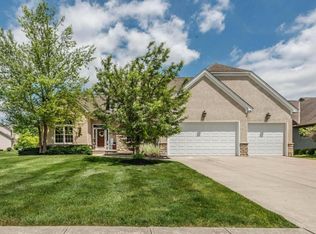 2693 Bromfield Pl, Lewis Center, OH 43035