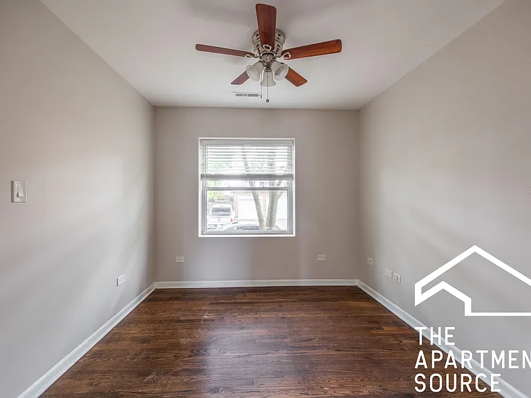 3524 W Grace St #1W — Photo 4