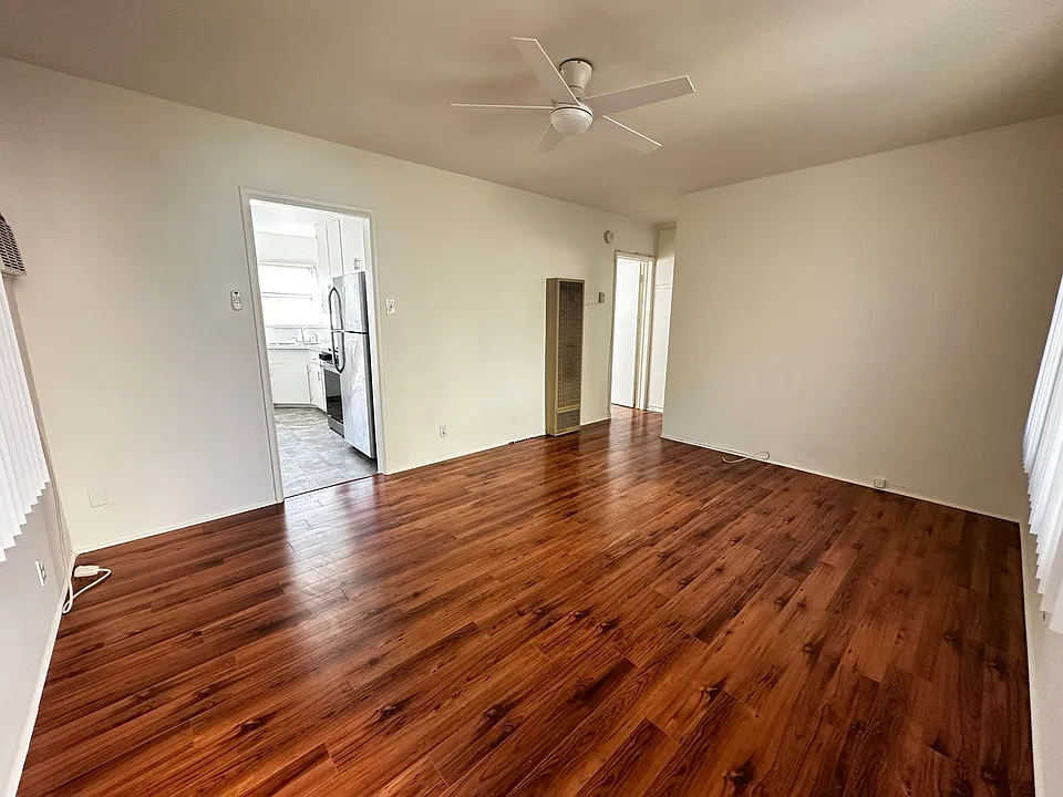 1049 Allen Ave #AVE;-1051