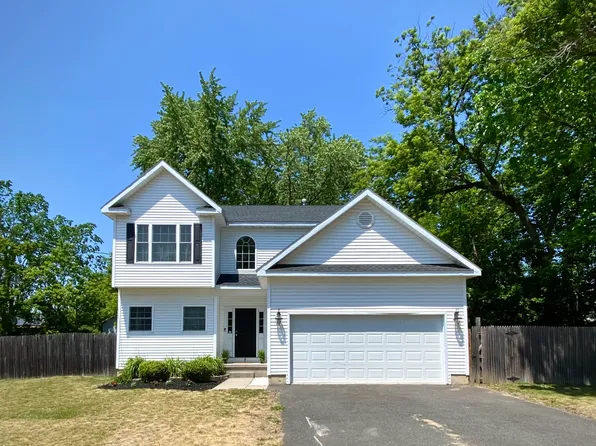 7 Kendale Avenue, Schenectady, NY 12304