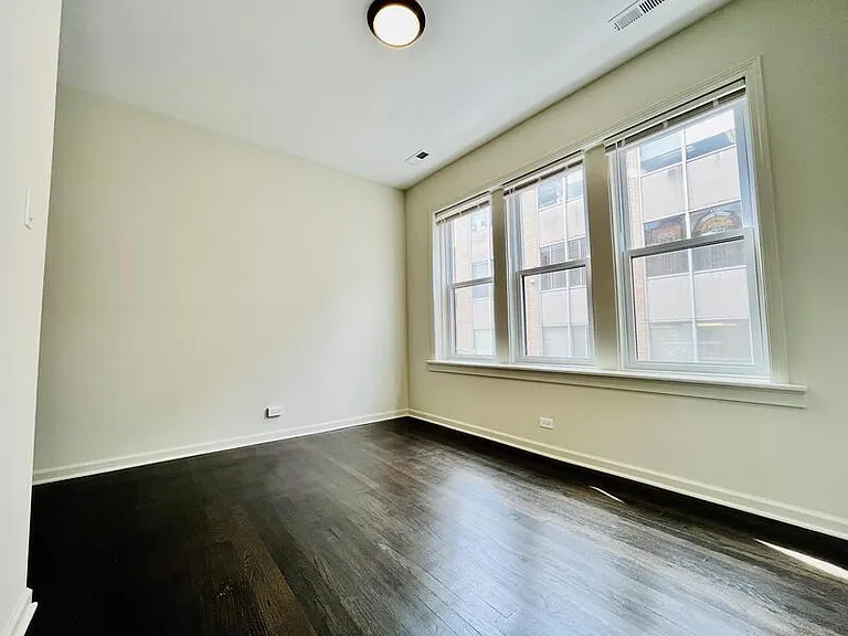 1371 S California Ave #2W — Photo 19