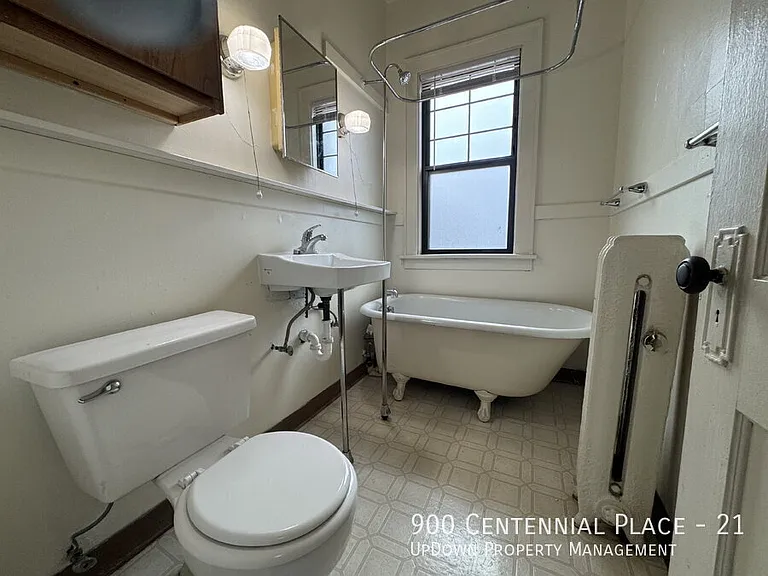 900 Centennial Pl #21 — Photo 13