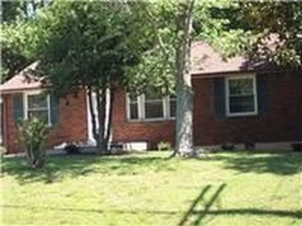 3944 Plantation Dr, Hermitage, TN 37076