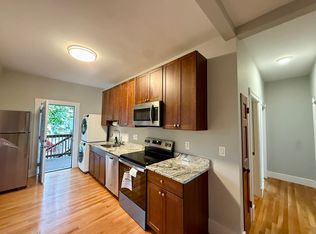 7 Leyden Ave, Medford, MA 02155