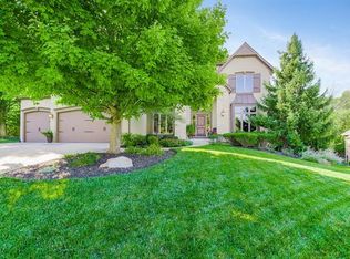 26131 W 108th Pl, Olathe, KS 66061