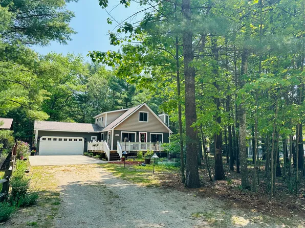 234 Woodlawn Ave, Roscommon, MI 48653