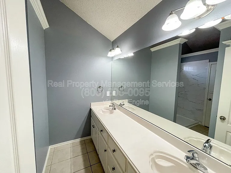 9708 Uvalde Ave — Photo 7