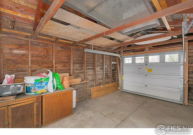 2579 Gray St — Photo 13