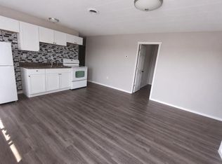 304 10th Ave NE APT 5, Mandan, ND 58554