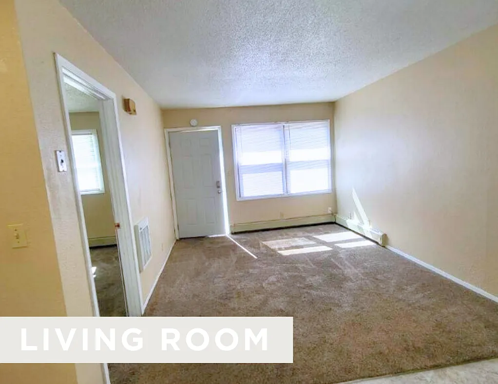 Hampton 20-Unit (Sherwood Apartments) — Photo 3
