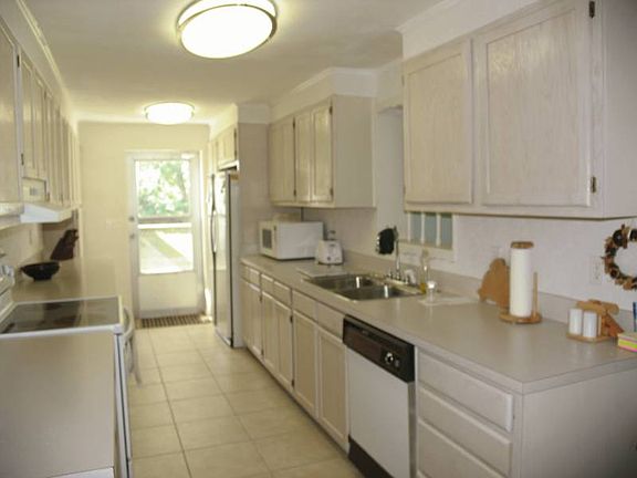 Kitchen cabinets