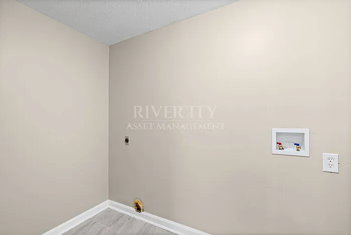3256 Starsdale St — Photo 8
