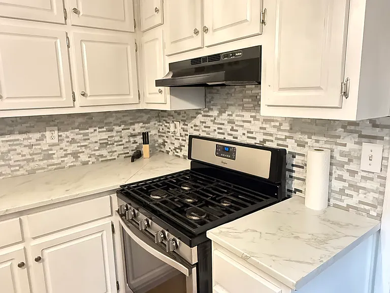82 Shoreline Way — Photo 17