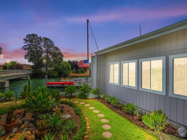 354 Tideway Dr, Alameda, CA 94501