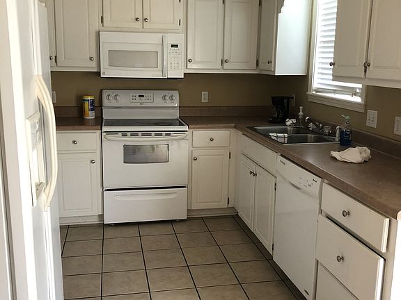 2nd image of 112 Eagle Pointe Loop