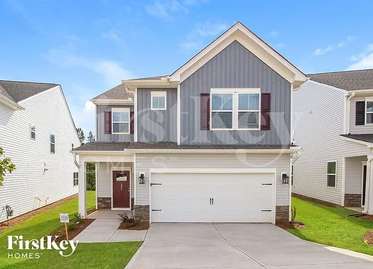 302 Ashborne Ln — Photo 1