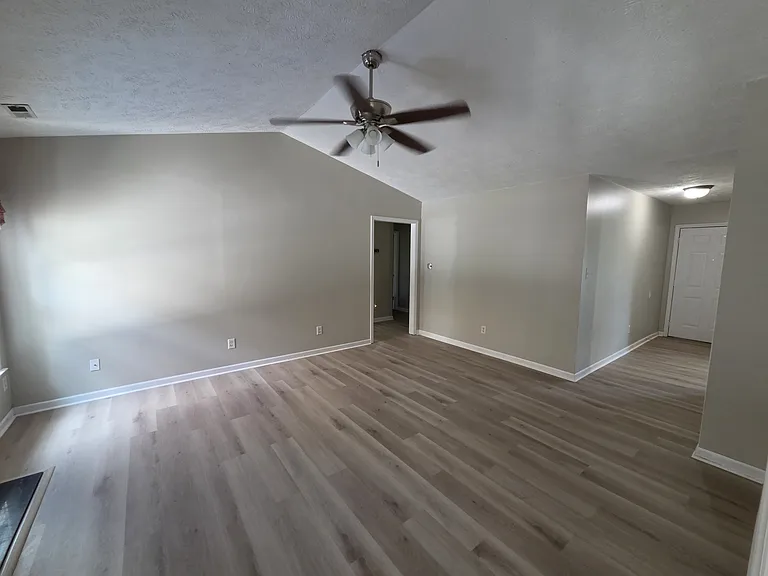 6135 Arabello Rd — Photo 5