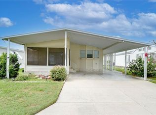 34125 Estates Ln, Wesley Chapel, FL 33543