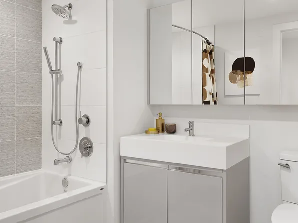 805 Harbor Boulevard image 23 of 61