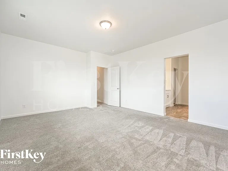 14693 Normande Dr — Photo 8