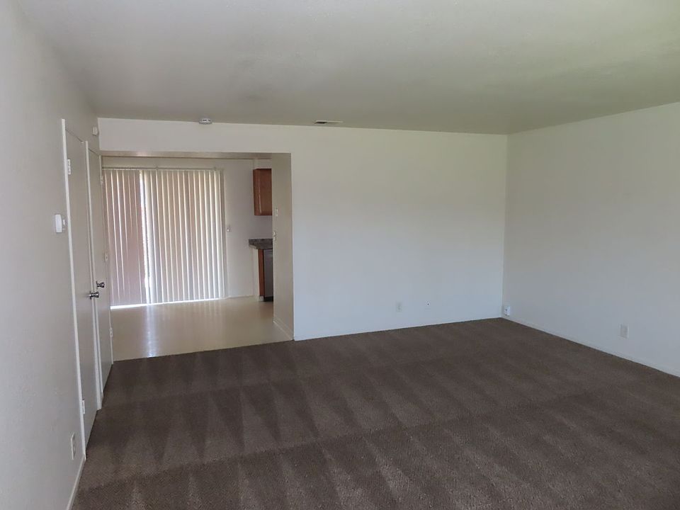 Villa St. 10 10 Villa St Salinas, CA Zillow Apartments for Rent