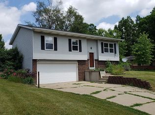 729 E Lincoln St, Hastings, MI