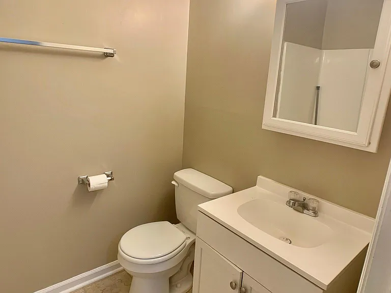 837 N Gay St #5 — Photo 14