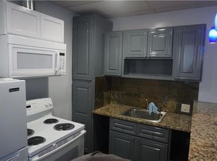 517 W Girard Ave, Philadelphia, PA 19123