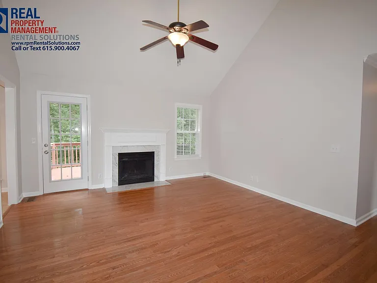 1916 Streamfield Ct — Photo 4