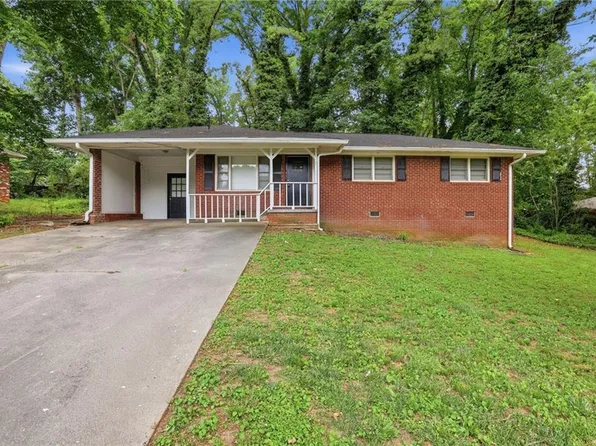 919 Green Valley Rd SW, Mableton, GA 30126