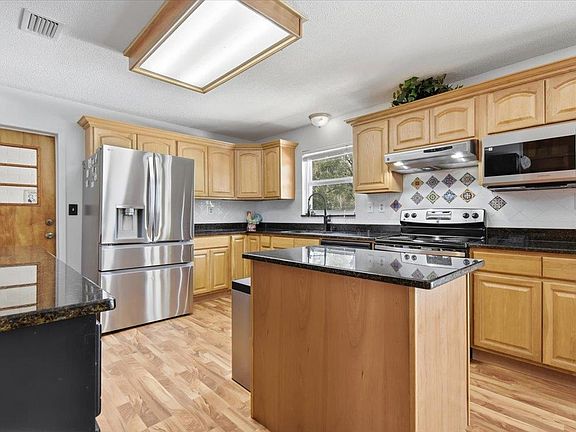 3rd image of 3475 Cash Rd