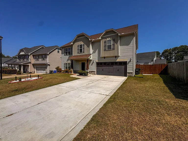 3106 Soacha Ct — Photo 2