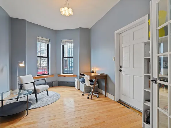 242 45th St, Brooklyn, NY 11220